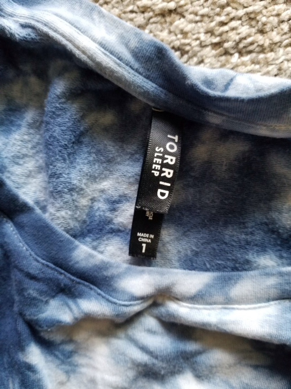 Rare Torrid Blue Tie-Dye Long Sleeve - Picture 4 of 5